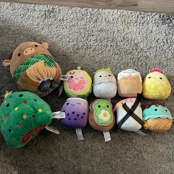 Lot of 9 squishmallows - Picture 1 of 7